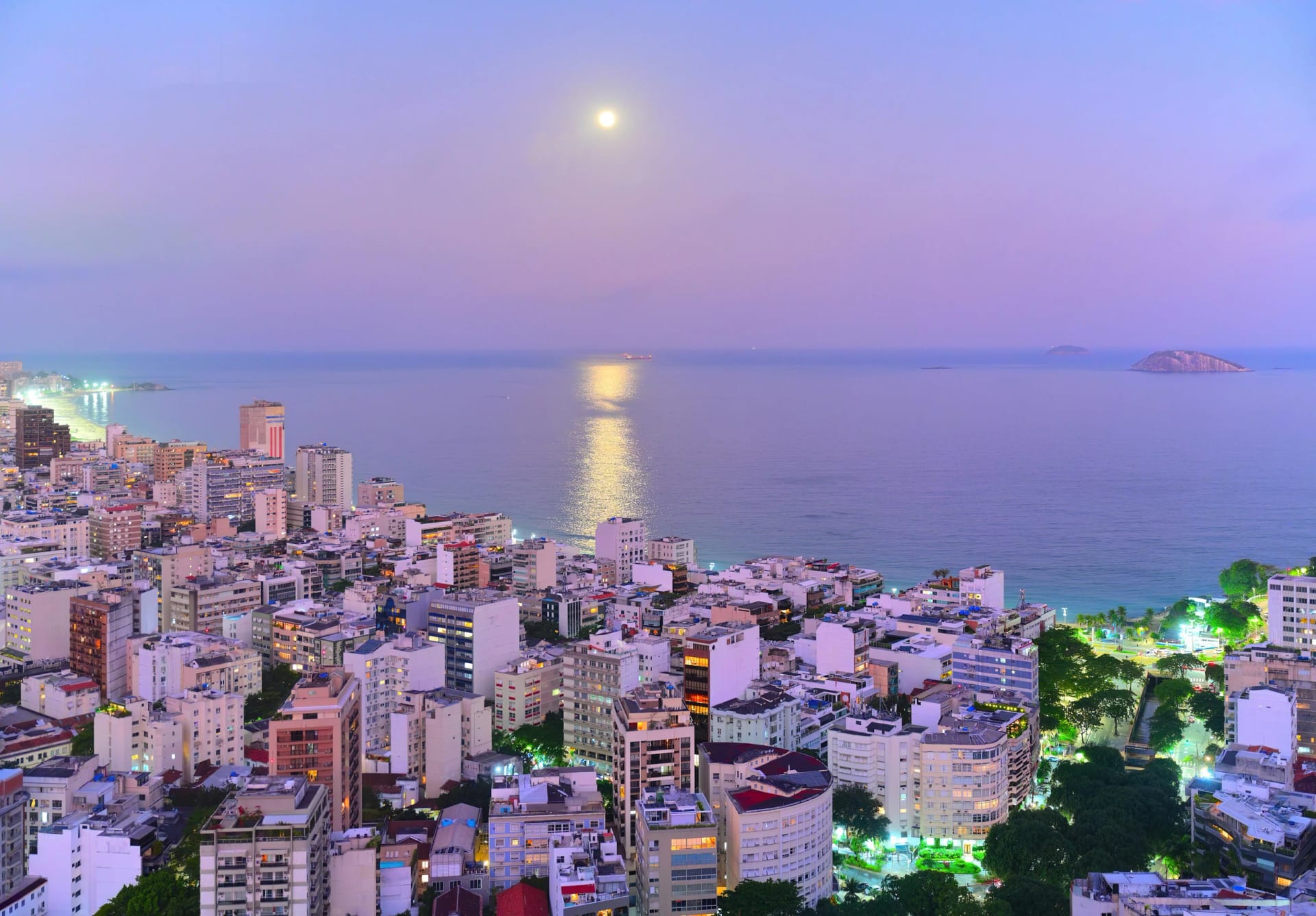 Leblon and Ipanema waterfront in Rio de Janeiro