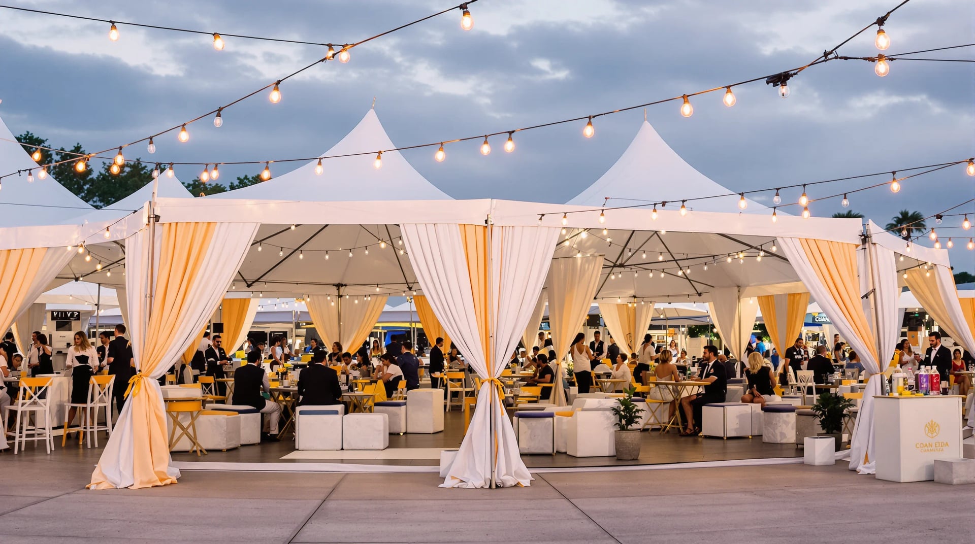 Área VIP premium com assentos exclusivos, serviço de concierge, vista privilegiada dos palcos, e ambiente sofisticado